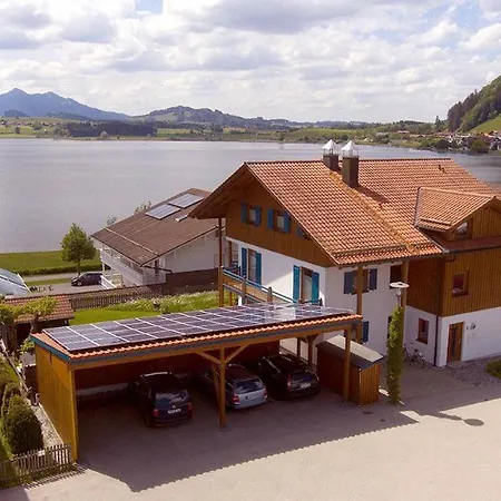 شقة Hopfensee